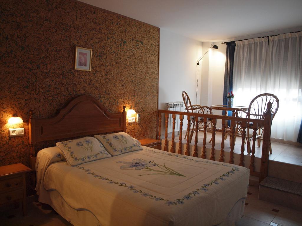 Hostal Yuste 가간타라올라 외부 사진